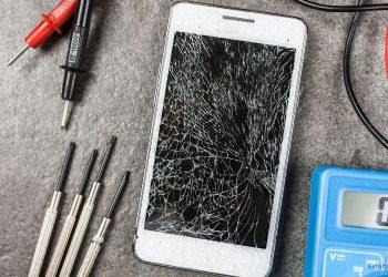 Displayschaden bei einem Smartphone