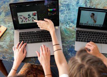 Bilder werden bei Photoshop bearbeitet