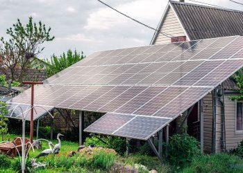 Solarpaneelen im Garten
