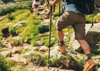 Über Steine wandern