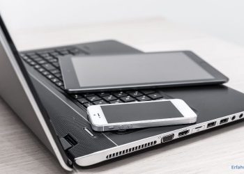 Laptop, Smartphone und Tablet