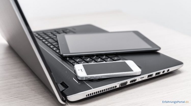 Laptop, Smartphone und Tablet