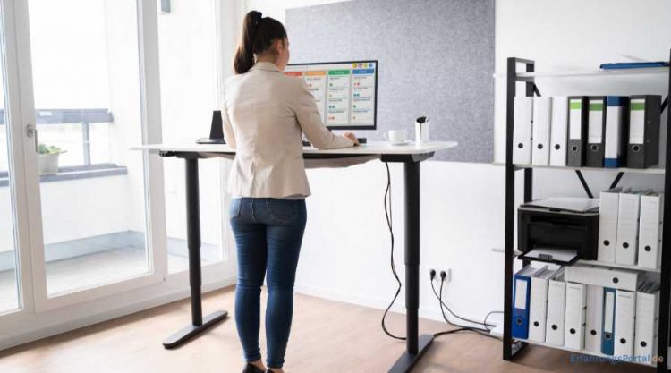 höhenverstellbarer Schreibtisch