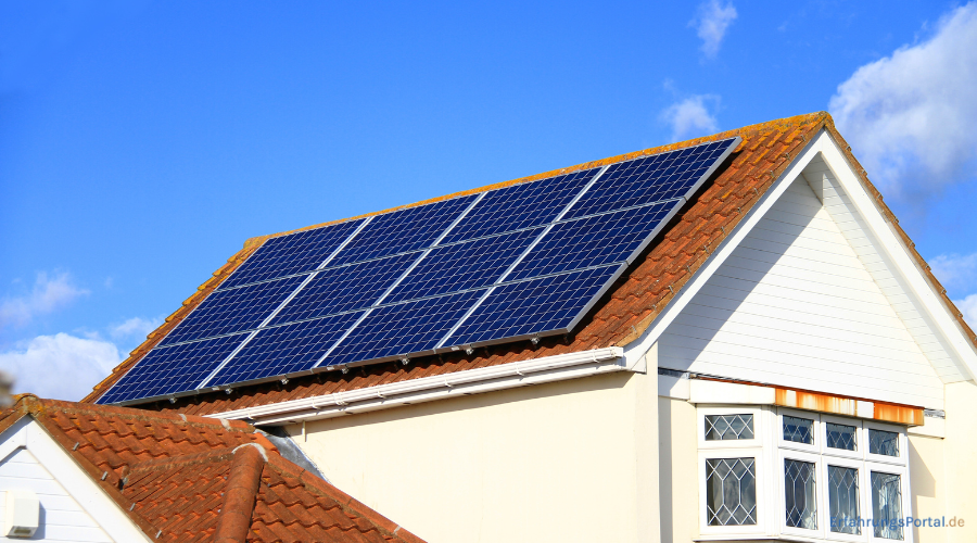 Solarmodule auf Hausdach