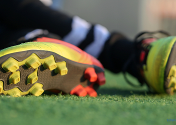 bunte Fußballschuhe