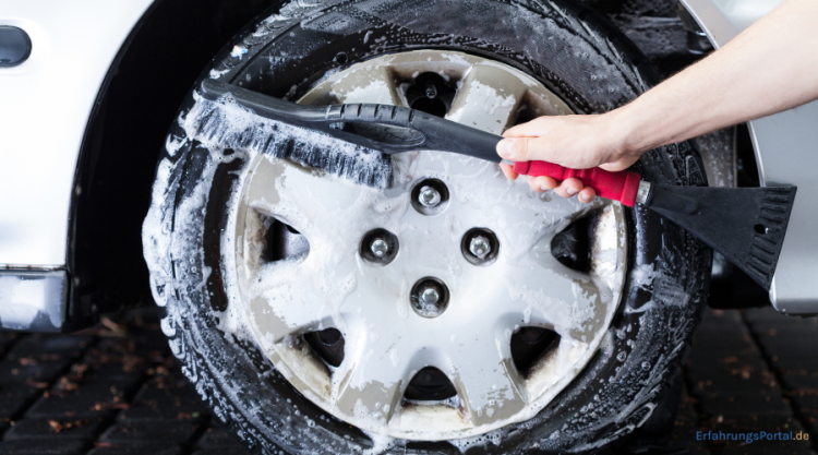 Radkappen reinigen