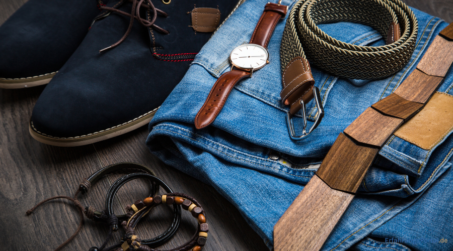 Holzarmbänder mit Outfit