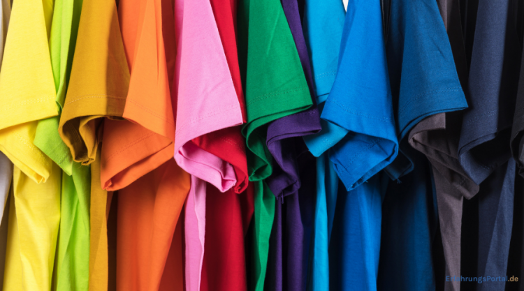 bunte T-Shirts
