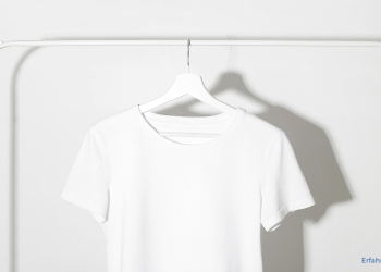 weißes T-Shirt